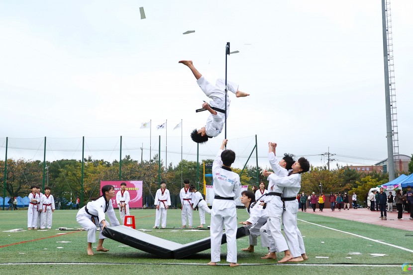 b731d2e3908d3b470ce226b89707f64a_1765156